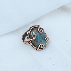 Blue Labradorite Oval Copper Wire Wrapped Ring – Handmade Artisan Gemstone Jewelry