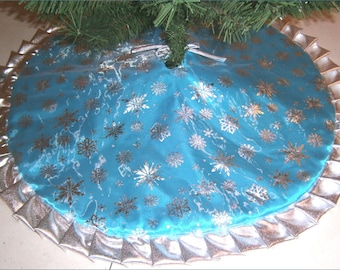 tapered pencil christmas tree skirt 32 icy turquoise with silver snowflakes - Teal Christmas Tree Skirt tapered pencil christmas tree skirt 32 icy turquoise with silver snowflakes - Teal Christmas Tree Skirt