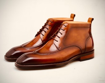 Handgefertigte Chukka-Stiefel aus hellbraunem Leder für Herren