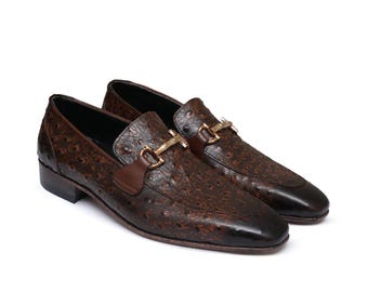 Mocasines de piel de avestruz marrón hechos a mano: Zapatos formales a medida para hombre