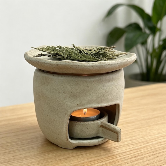 Ceramic Tea Leaf Aromatherapy Burner,Pottery Herb Burner,Ceramic Aromatherapy Diffuser,Ceramic Fragrance Burner,Modern Meditation Decor
