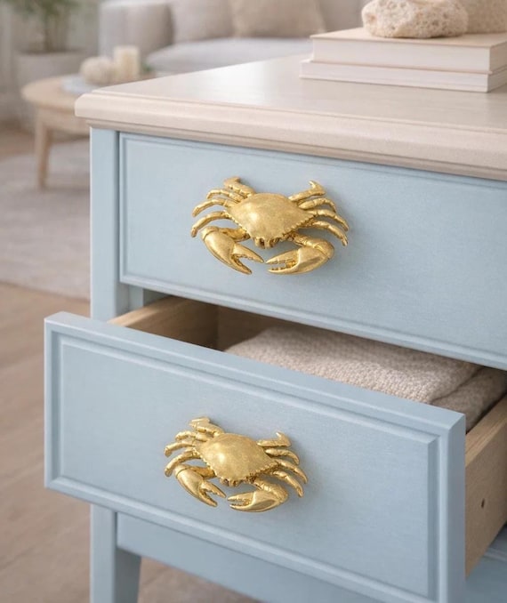 Crab Cabinet Pulls, Animal-Themed Drawer Handles, Handcrafted Brass Crab Knob, Unique Coastal Home Décor, Marine Life-Inspired Moving Gift