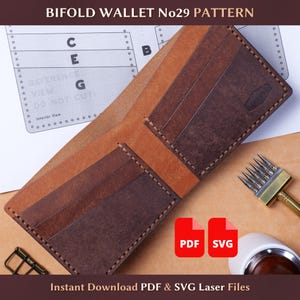 Könnte beinhalten: Ein braunes Leder-Bifold-Wallet-Muster mit hellbraunem Innenraum. Das Bild zeigt eine PDF- und SVG-Download-Grafik sowie den Text "BIFOLD WALLET No29 PATTERN" und "Instant Download PDF & SVG Laser Files".