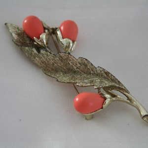 Sarah Coventry Bittersweeet  Brooch