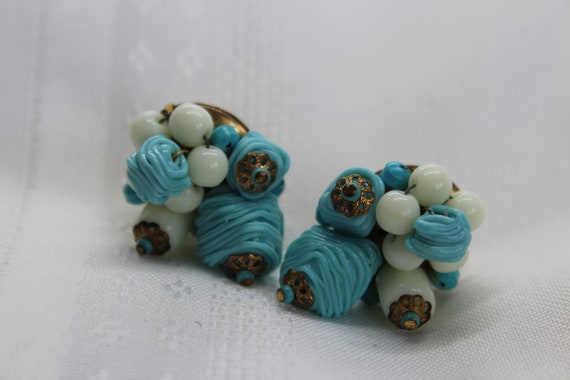Carnegie Glass Bead Cluster Earrings Blue and Whit