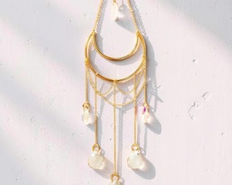 Crescent Moon Crystal Suncatcher, hangend decor, wanddecoratie voor thuis, maanraam hangend ornament, kristallen lichtvanger cadeau voor haar