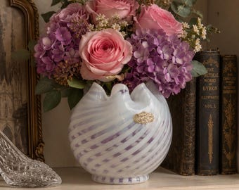 Vintage Fenton French Opalescent Spiral Optic Rose Bowl Vase – Handmade – Original Fenton Foil Label – Pinched Rim –Approx  5” x 5”