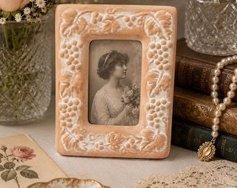 Vintage Terracotta Grapevine Picture Frame | Rustic Vineyard Photo Frame | Cottagecore Decor | Romantic Parlor Accent