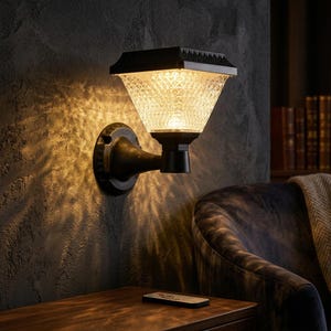 Luminária solar de coluna: luminária de poste LED à prova d'água, com acendimento automático ao anoitecer e ao amanhecer para uso externo.