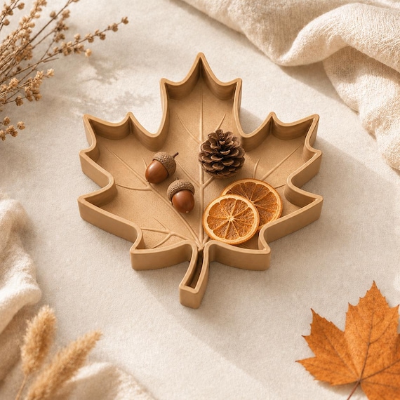 Maple Leaf Tray STL File Fall Decor 3D Print Autumn Catchall Jewelry Dish