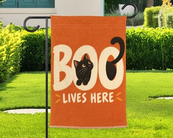 Black Cat Halloween Flag, Boo Lives Here Garden Flag, Spooky Yard Decor