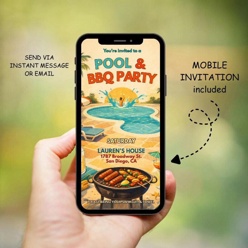 Peut inclure: Un smartphone affiche une invitation &agrave; une f&ecirc;te au bord de la piscine. L'invitation indique "POOL & BBQ PARTY" avec un graphique de piscine. Le texte suppl&eacute;mentaire comprend "LAUREN'S HOUSE" et "PLEASE BRING YOUR SWIMSUIT & TOWEL."