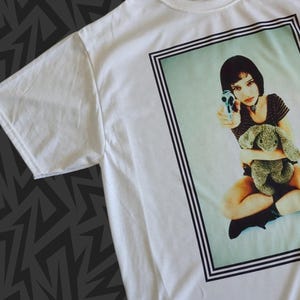 New T-Shirt LEON The PROFESSIONAL Matilda Natalie Portman gun & stuffed rabbit Pick Size XS - 2XL