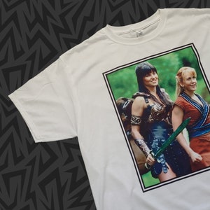 New T-Shirt XENA Warrior Princess & GABRIELLE 90s Fantasy GREAT Picture! Pick Size S - 2XL