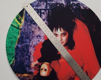 BEETLEJUICE Lydia in Bridal Gown Winona Ryder Vintage 80s Movie Turntable  Slipmat Slip Mat Record Vinyl - Thick 21oz Felt - Etsy