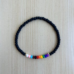 Pride LGTBQ Bracelet - Kundengerechtes Samenperlenarmband mit 14k Vergoldeten oder Silberakzenten