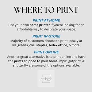 以下が含まれることがあります： WHERE TO PRINTというタイトルの情報グラフィックで、PRINT AT HOME、PRINT IN-STORE、PRINT ONLINEの3つのセクションがあります。家庭用プリンター、Walgreens、CVS、Staples、FedExなどの店舗、またはmpix、gotprint、shutterflyなどのオンラインサービスを使用してデジタルファイルを印刷するための手順が記載されています。下部にはapex visuals studioのロゴがあります。