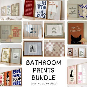Op de afbeelding: Een verzameling digitale muurkunstprints met diverse badkamerthema's, waaronder tekstcitaten zoals 'Get Naked', 'Splish Splash' en 'Are You Pooping?', samen met illustraties van katten en ganzen in verschillende lijsten.