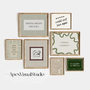 Puede incluir: Un conjunto de siete láminas enmarcadas con ilustraciones y textos sobre costura, incluyendo "SEWING MENDS THE SOUL", "would visit here again", "KEEP CALM AND STITCH ON", "THREAD THERAPY" y "sew much fabric sew little time".