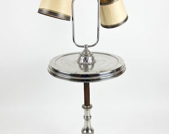 Vintage Art Deco Chrom Stehlampe mit eingebautem Rauchertablett Tisch Houze Glass Dexter Era Machine Age Dual Swivel Lights 1930er Jahre