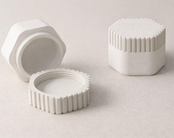 Minimalist Travel Container | Refillable Screw-Top Jar - Medium (72mm)