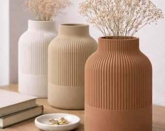 Japandi Ribbed Vase | Two-Tone 3D Printed Modern Decor