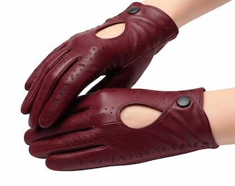 Luvas de condução femininas em couro marrom, estilo vintage anos 50, em pele de cordeiro.