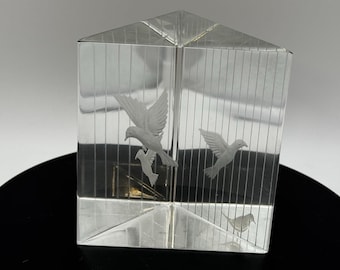 Vintage Kosta Boda Vicke Lindstrand Caged Birds Prism Optic Paperweight VIDEO