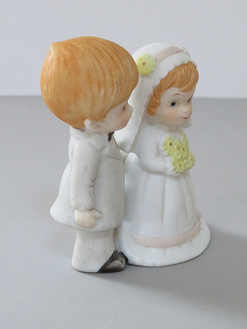 vintage LEFTON wedding cake topper, 04466, small wedding couple figurine, wedding cake toppers, wedding supplies, weddings image 3