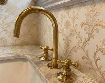 Unlacquered Solid Brass Bathroom Vanity Faucet – Three Hole Sink Tap
