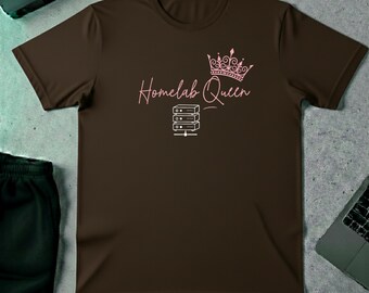 Homelab Queen T-Shirt | Tech Nerd Server Rack Tee | DevOps Gift