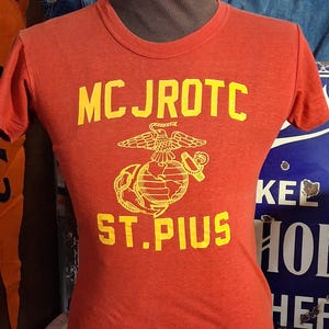Vintage 70s MC JROTC St Pius USMC crest soft thin single stitch military t shirt 36 Sm