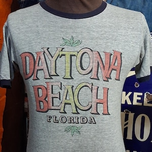 Vintage 70s Daytona Beach Florida Rainbow Script tourist heather gray soft thin beach ringer t shirt 38 M