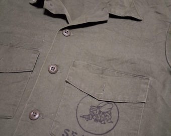 Vintage 1960s 70s USN Navy Seabees stencil Cotton og-107 long sleeve Military button up uniform shirt