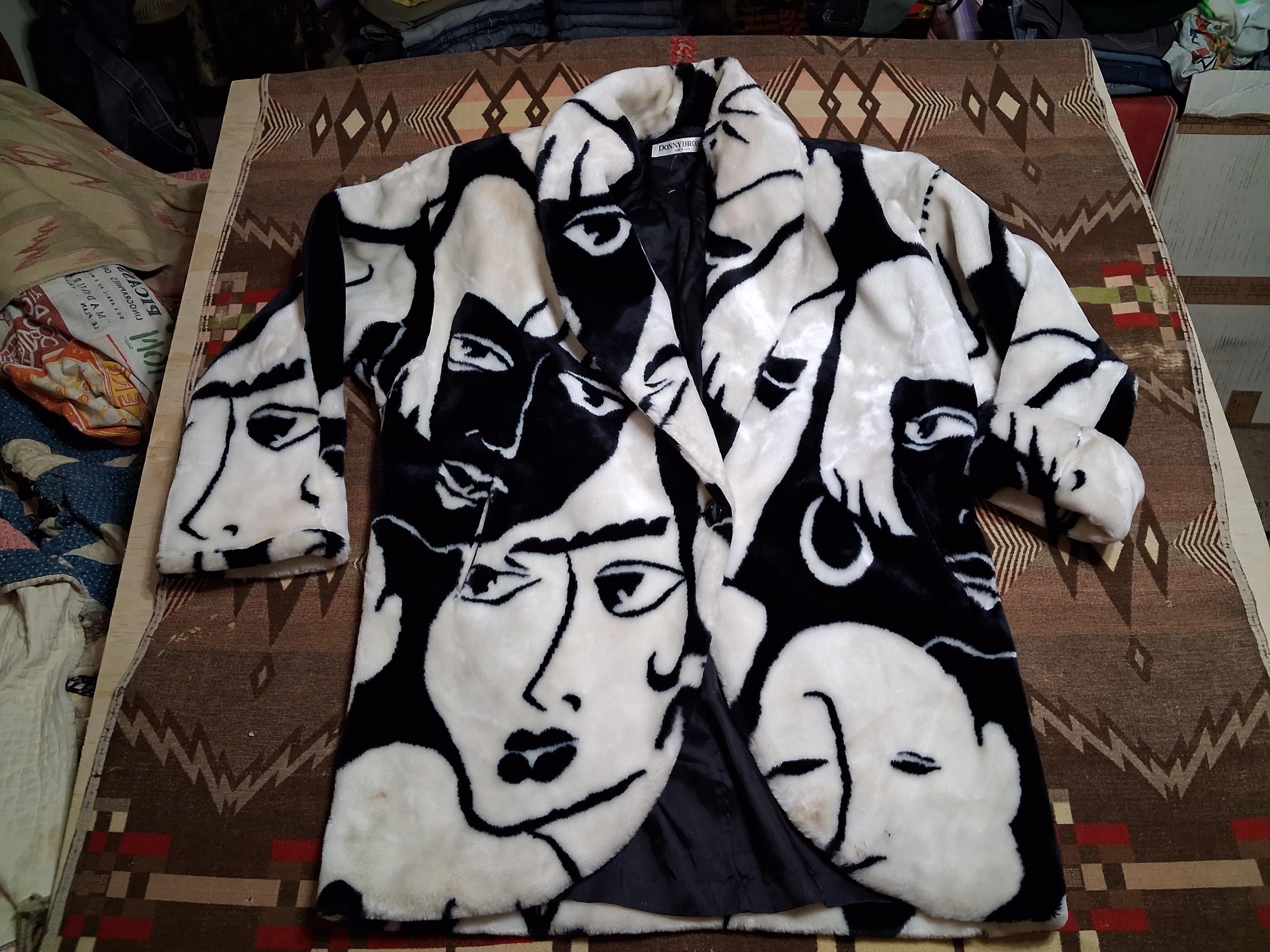 Donnybrook Faces Coat - Etsy