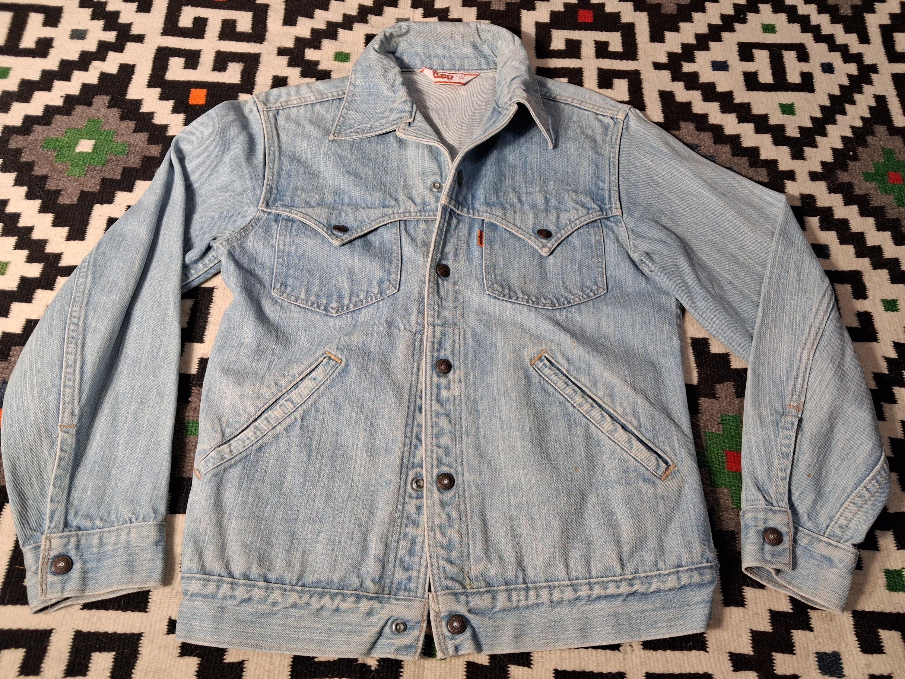 Levis logo - Etsy 日本