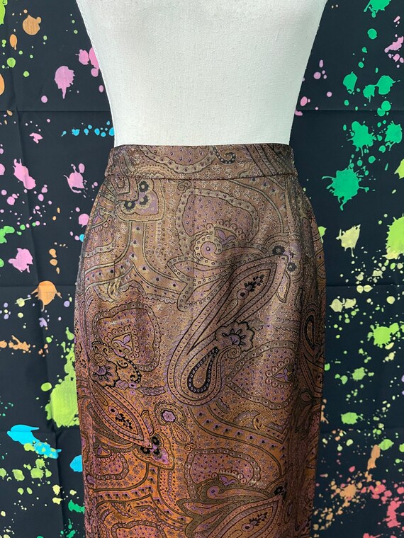 Vintage Bronze, Gold, and Purple Brocade Pattern … - image 3