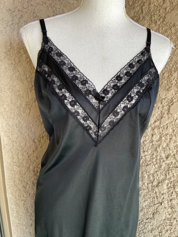 Vintage Black Nylon Dress Slip with Lace Trim, Si… - image 3