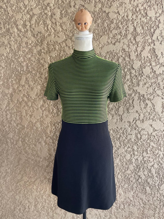 Vintage Joseph Ribkoff Green and Black Striped Mid