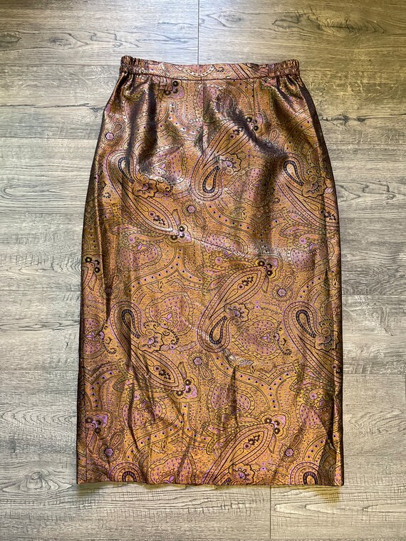 Vintage Bronze, Gold, and Purple Brocade Pattern … - image 8