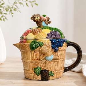 Vintage Ceramic Teapot Teddy Bears Fruit Basket with Lid | Cottagecore Teapot Cute Bear with Strawberry Decorative Teapot | Kitsch Kitchen