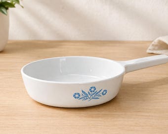 Corning Ware Skillet Pan with Handle | Vintage Blue Cornflower Pattern | Small Retro Saucepan Dish | Farmhouse Kitchen Cookware Decor