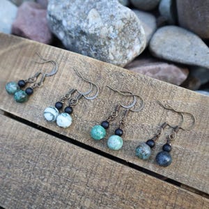 Green Agate Small Boho Dangle Hook Earrings, Nickel Free Brass Hooks