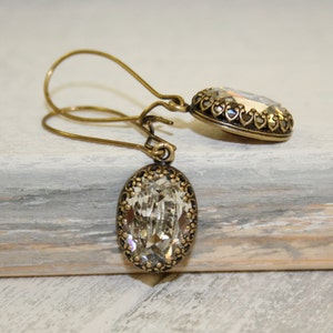 Clear Crystal Earrings, Crystal Swarovski Earrings, 14 x 10mm oval, Bridal Earrings, Antique Brass Crown Earrings