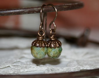 Glass Acorn earrings, Green acorn earrings, Woodland Earrings, Rustic earrings, Fall accessory