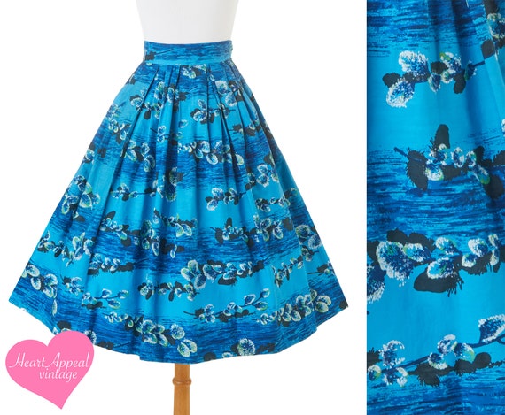 Vintage 1950s Skirt | Blue White Floral Hawaiian … - image 2