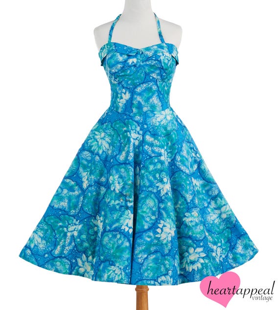 Vintage 1950s Maile Hawaiian Dress | Lily Pad Floral Novelty Print Smocked Back S M