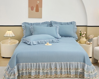 Green Polyester Lace Bed Skirt & Cooling Mat Set, Luxury Summer Bedding, Elegant Bedspread Set