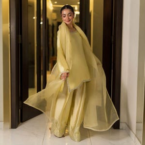 Sheesha silk salwar kameez farshi shalwar suit embroidered Pakistani Indian party wear dress for women