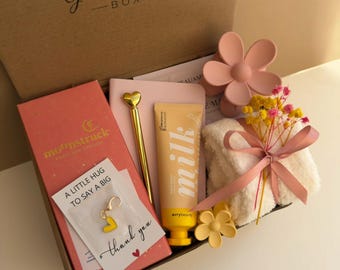 Thank You Gift Box for Her, Appreciation Gift Basket, Self Care Gift Box, Minimalist Gift Box, Client Gift, Teacher Thank You Gift, Cozy Gif
